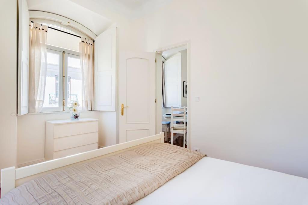 Baixa-chiado Getaway Apartment Lisbon